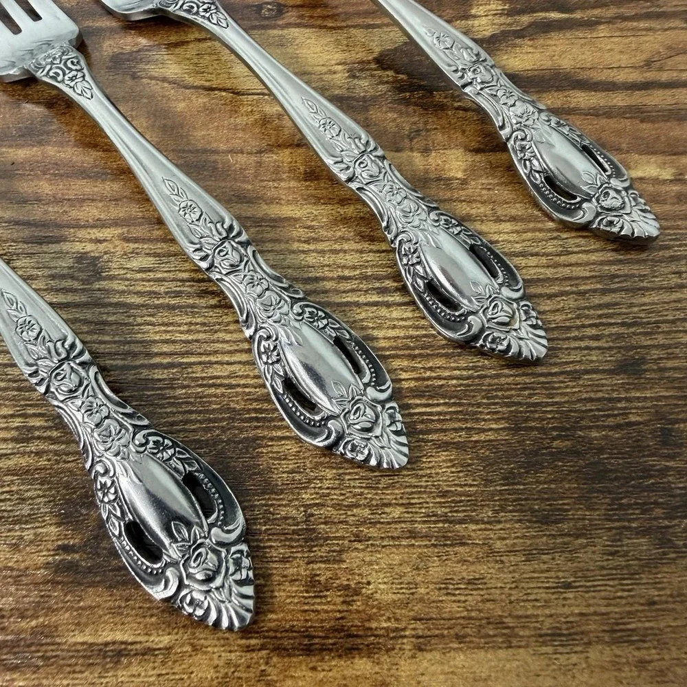 International Decorator EMBASSY Dinner Forks 4pcs Stainless Japan Floral Pierced